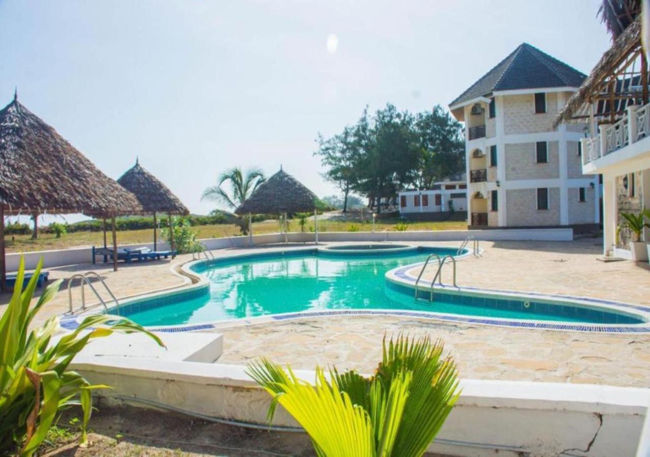 Watamu Adventist Beach Resort Eksteriør billede